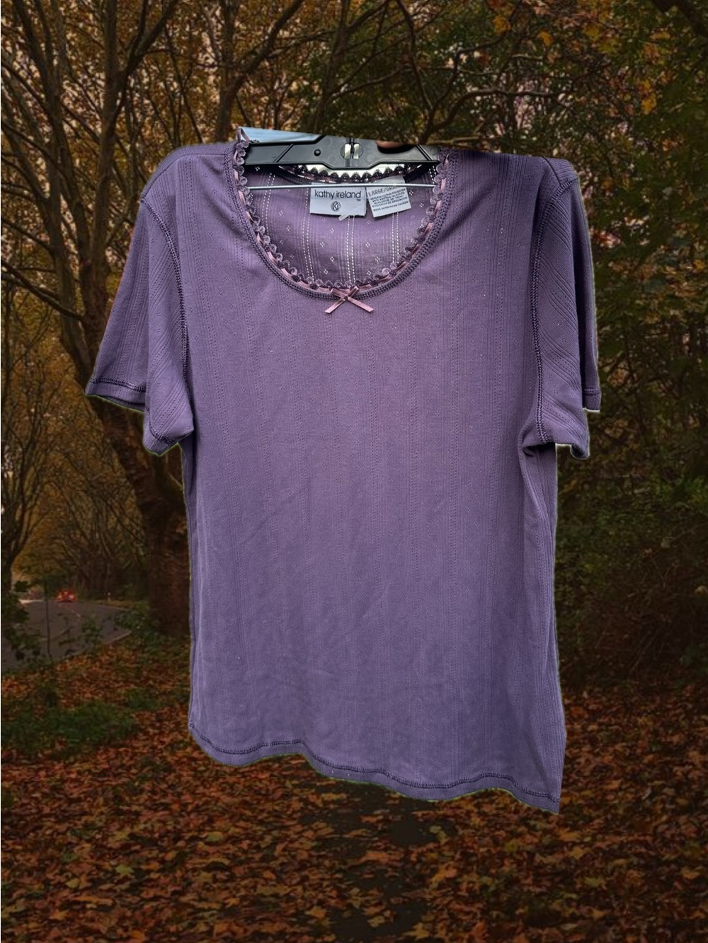 Lavender Short-Sleeve Knit Top with Scallop Trim
